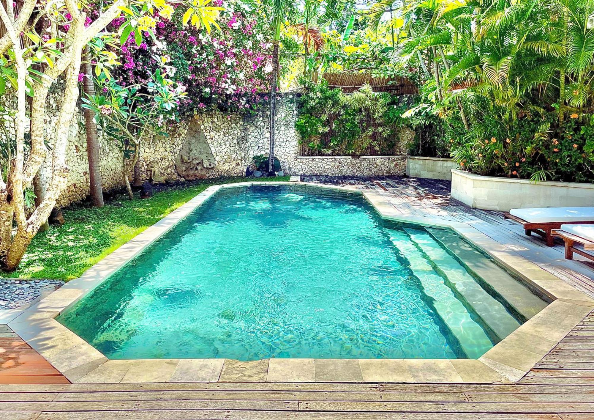 Villa Kubu Seminyak Εξωτερικό φωτογραφία